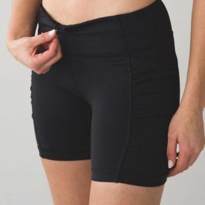 EUC Lululemon Speed Track Short